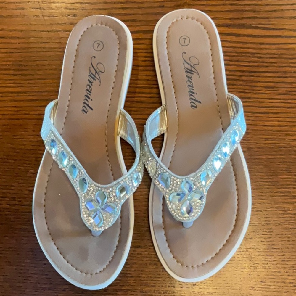 Blingy Rhinestone Sandala
